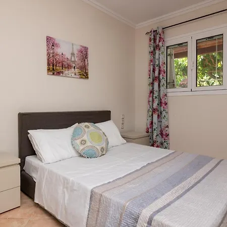 Vicky Apartmán Argassi