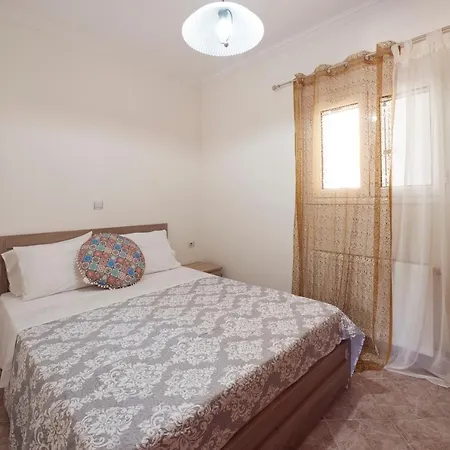Vicky Apartament Argassi